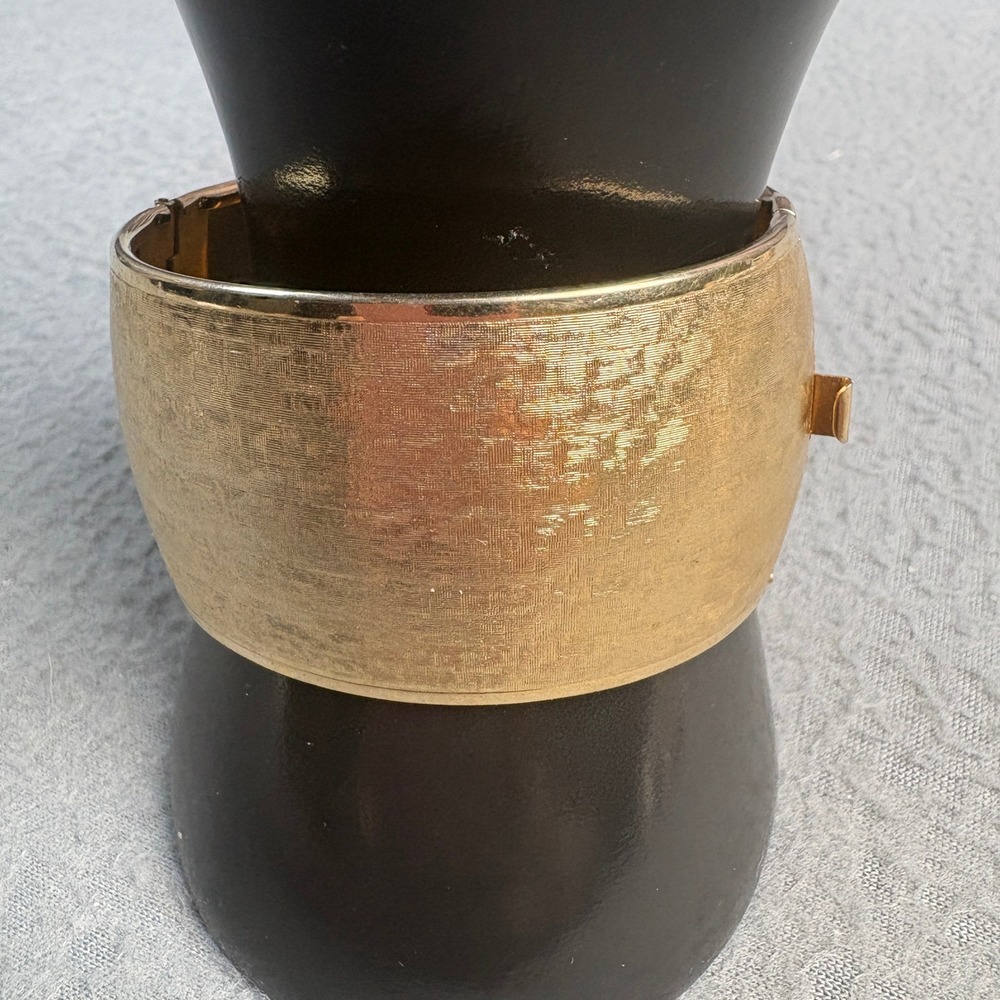 Vintage Gold Tone Brushed Linen Texture Hinge Cuff Bracelet Wide Statement Band